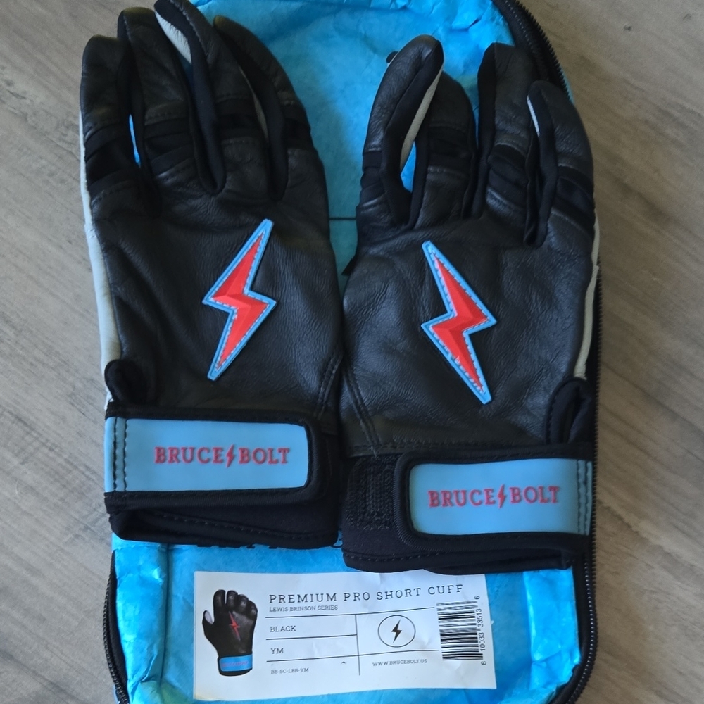 Kids Premium Pro Short Cuff Gloves - Black